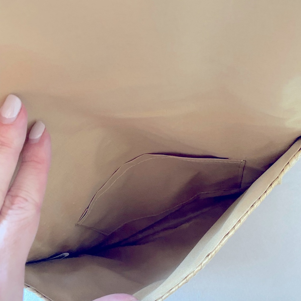 Flap Straw Bag (Spring Sale Pick!) - Picture 9 of 11